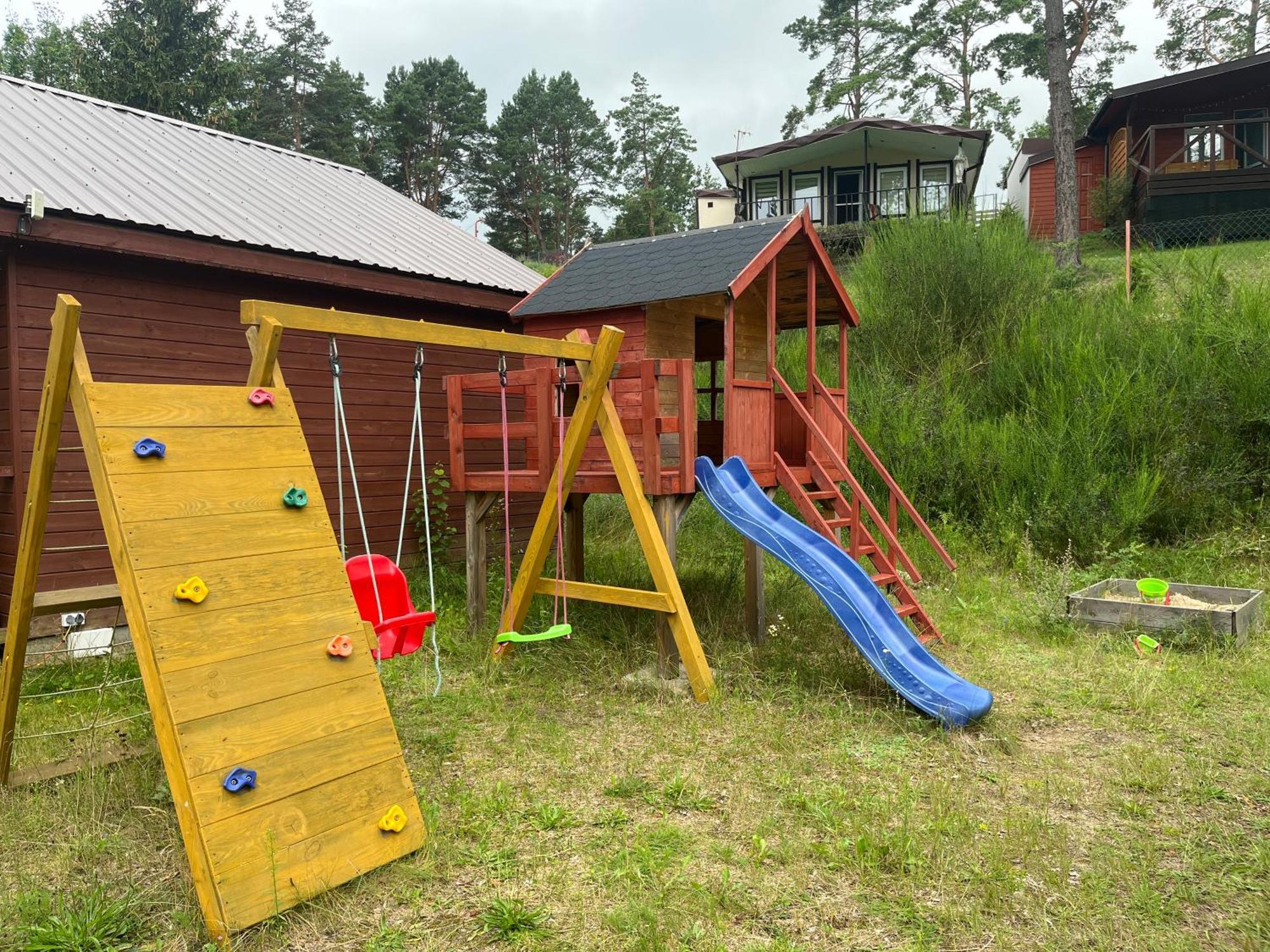Hotel Ostoja na wzgórzu Swieszyno  Exterior foto